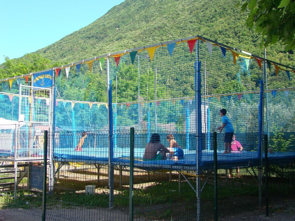 Sunwaychalets Lago Di Lugano Porlezza Eksteriør billede